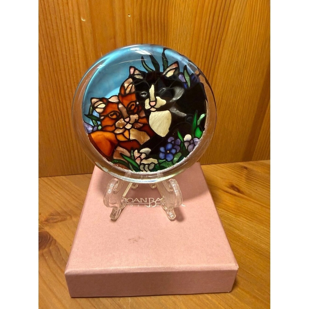 Joan Baker Designs Tiffany Cat Hand Painted Art Glass Style Paperweight PWH109
